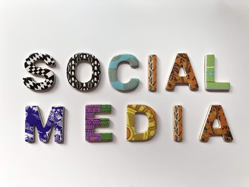 Social media sign, social media is a great way to grow a business.